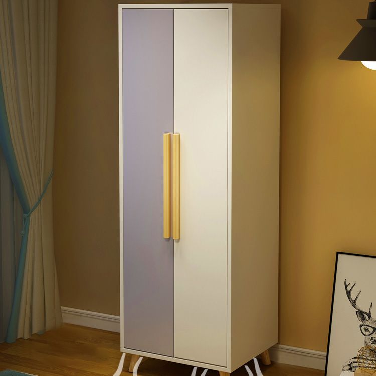 Armoire de rangement intérieure contemporaine armoire finale mate avec des jambes en bois