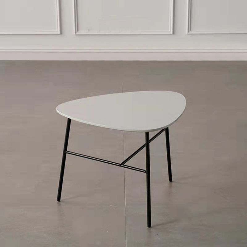 Modern Metal 3 Legs / Trestle Base Triangle / Oval Wood Top Coffee Table Clearhalo 'Coffee & Accent Tables' 'Coffee Tables' 'coffee_tables' 'furn' 'furn_coffee_tables' 'Furniture' 'furniture_coffee_tables' 'Living Room Furniture' 1200x1200_7ff37742-f681-49db-b182-4913c68d77dd