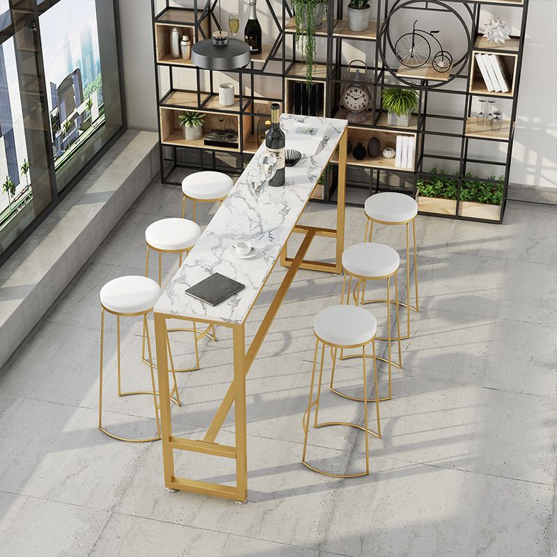 Steen rechthoek bar eettafel eigentijdse balktafel met schroefbasis in goud