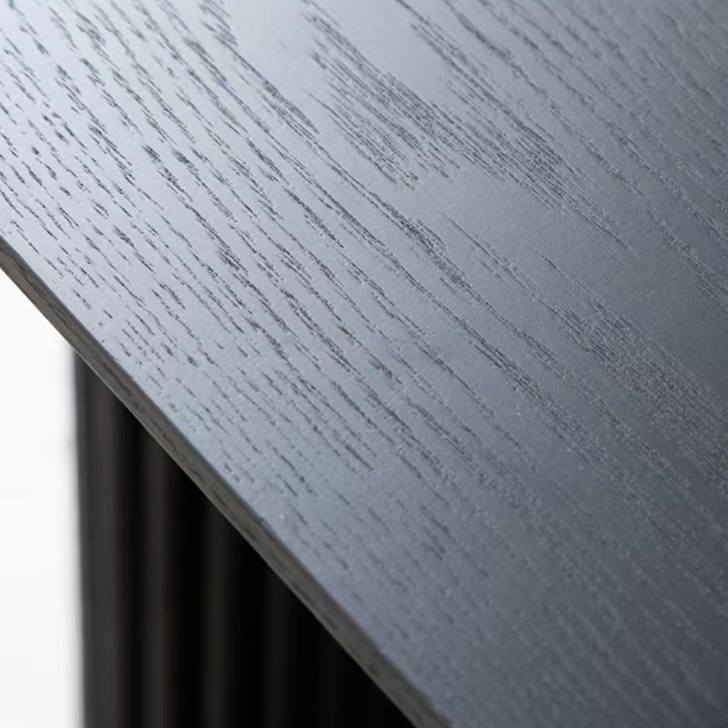 Scrivania industriale da ufficio a legna in legno in nero in nero con le gambe