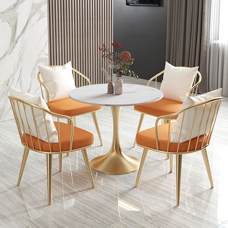 Ronde traditionele luxe eettafel Dinettetafel met wit stenen blad