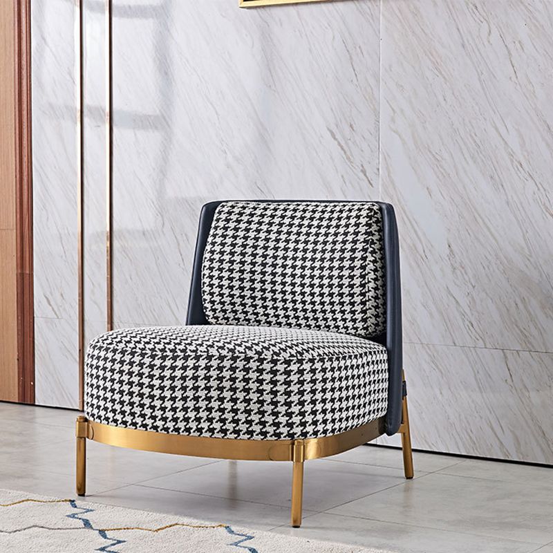 Chaise de baril à linge 29.52 "Chaise de large avec coussin pour le salon