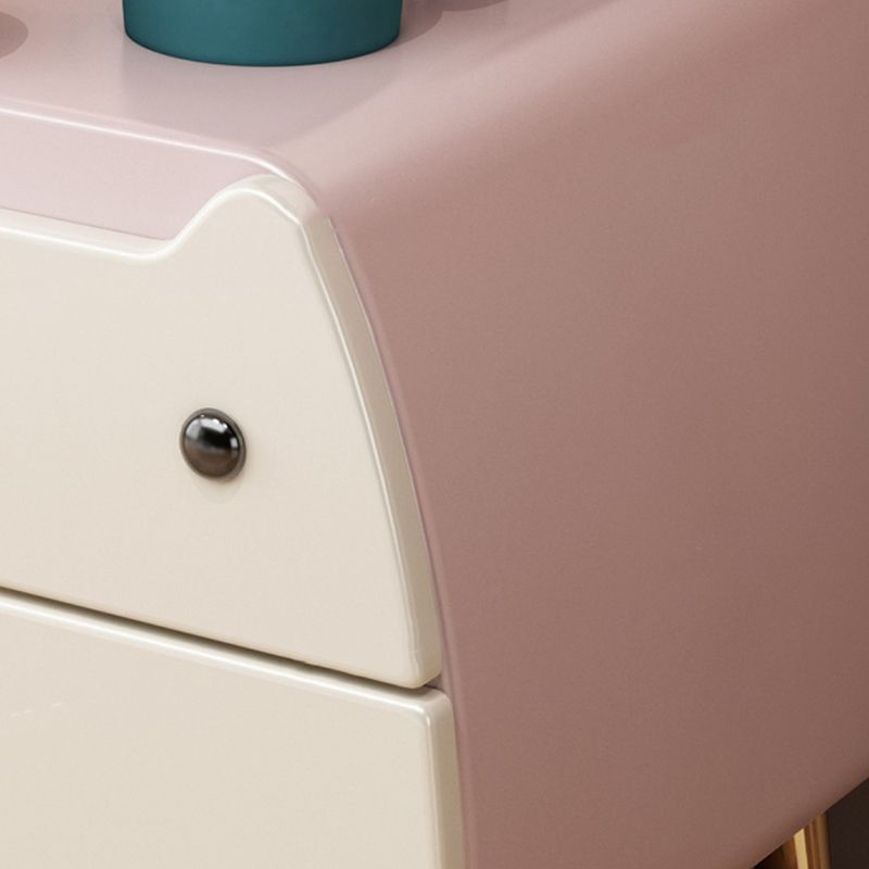 Nórdica linda Nightswer Nightstand de 2 años 17.7 "Mesa nocturna de metal de alto con 4 patas