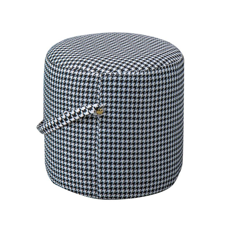 Modern Orange Pouf Round Scratch Resistant Pouf for Living Room Clearhalo 'furn' 'furn_ottomans_poufs' 'Furniture' 'Living Room Furniture' 'Ottomans & Poufs' 'ottomans_poufs' 1200x1200_80cc3048-8192-46ae-b0bf-8433d9223533