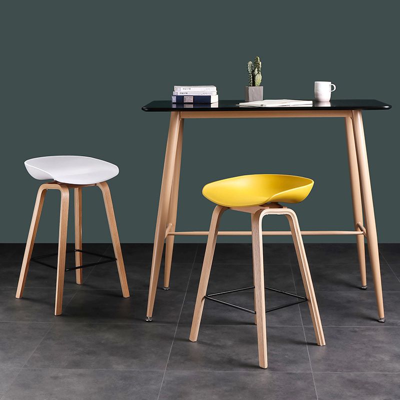 Modern Style Solid Wood Bar Stool with Footrest Low Back Stylish Bar Stool Clearhalo 'Bar Furniture' 'Bar Stools' 'bar_stools' 'furn' 'furn_bar_stools' 'furniture_bar_stools' 'Kitchen & Dining Furniture' 'kitchen&dining_furn' 'kitchen' 'kitchen_furn' Furniture' 1200x1200_8214b576-cbc5-48b9-af7e-c1379d4549e1