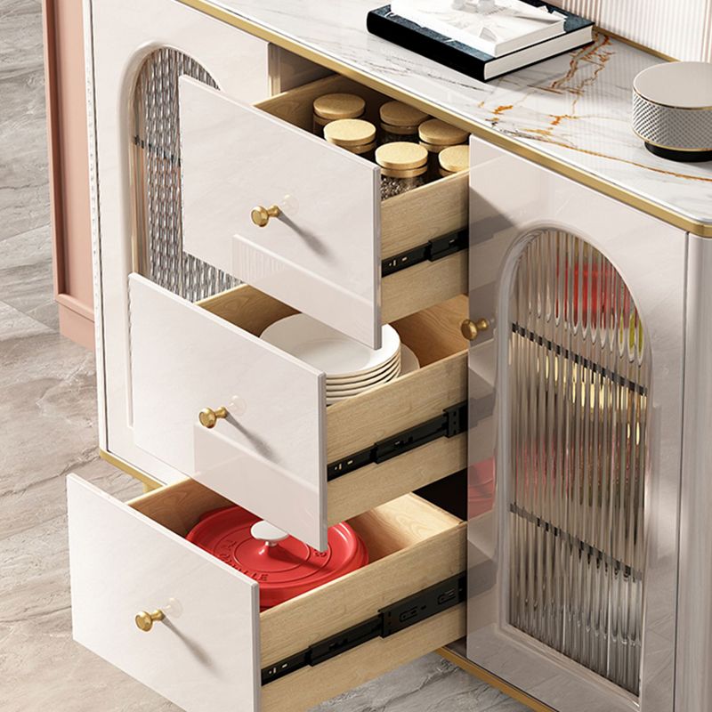 Scheda laterale in pietra bianca in stile glam con gambe dorate