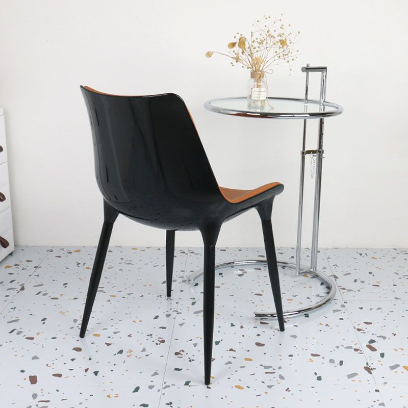 26.4 "丸いガラストップエンドテーブルステンレススチールCサイドテーブル