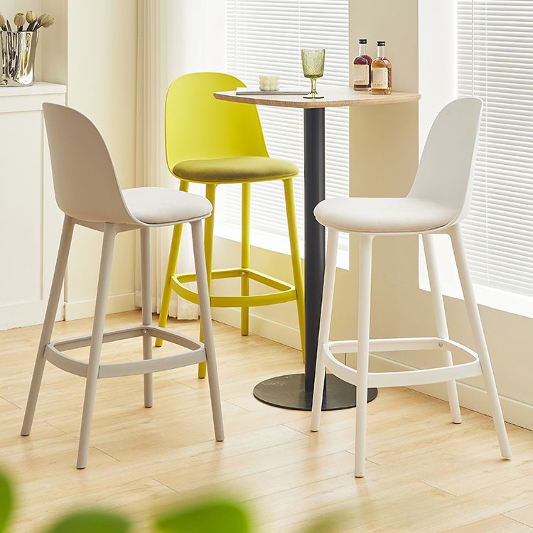 Taburetes de bar de estilo moderno taburetes de barra de plástico de respaldo para el comedor