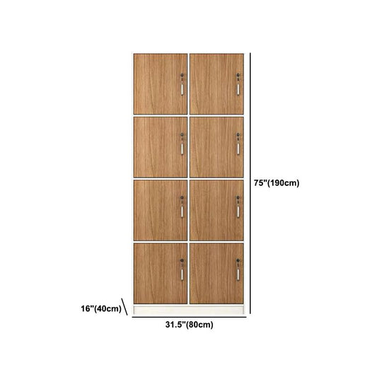Natuurlijke afwerking binnenkast eigentijdse opbergkast met scharnierende deur