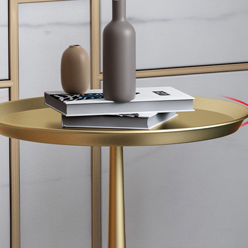 Tavolino in metallo tondo rotondo in metallo alto 21 "Tavolino.