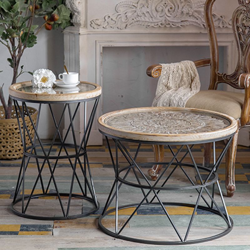 Table d'extrémité en bois massif de forme ronde avec table d'angle de base en métal pour le salon