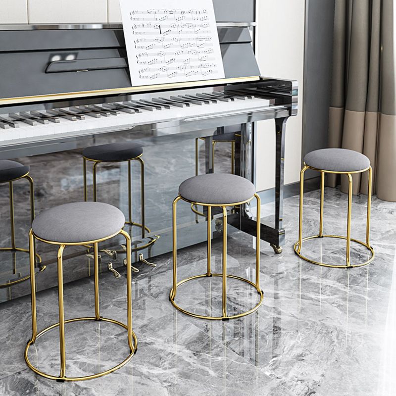 Faux Leather Mildew Resistant Ottoman Round Glam Solid Standard Ottoman Clearhalo 'furn' 'furn_ottomans_poufs' 'Furniture' 'Living Room Furniture' 'Ottomans & Poufs' 'ottomans_poufs' 1200x1200_84143b06-862f-4672-8c72-5e776123fea1