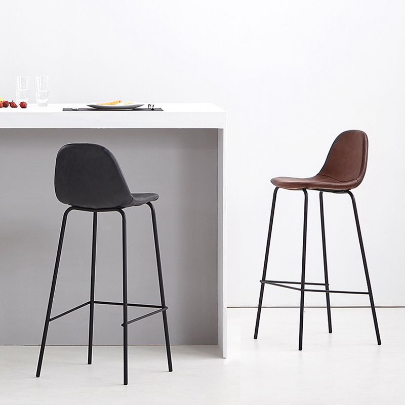 Black Metal Base Bar and Counter Stool Industrial Style Indoor Stool Clearhalo 'Bar Furniture' 'Bar Stools' 'bar_stools' 'furn' 'furn_bar_stools' 'Furniture' 'Kitchen & Dining Furniture' 1200x1200_841586a0-47ad-4ba4-8075-741498461d01