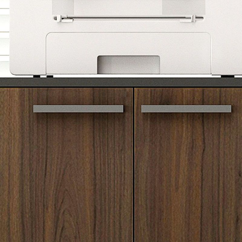 Armadio in legno di archiviazione in stile nordico