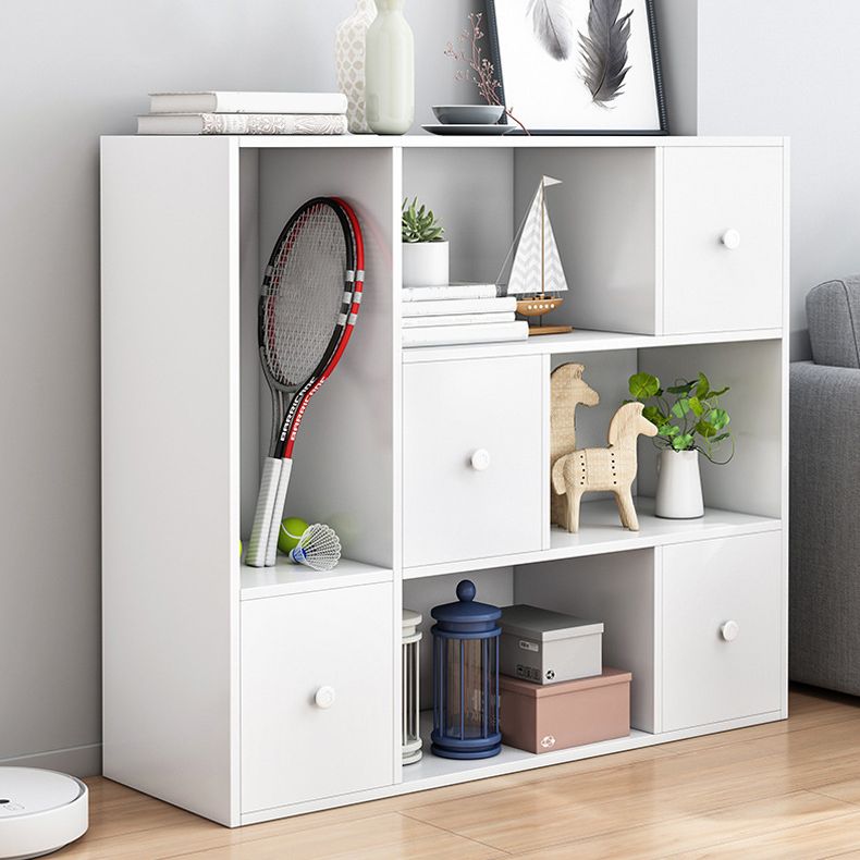 Pavimento moderno libro shlef con porte chiuse indietro da 9,45 "W in legno per soggiorno