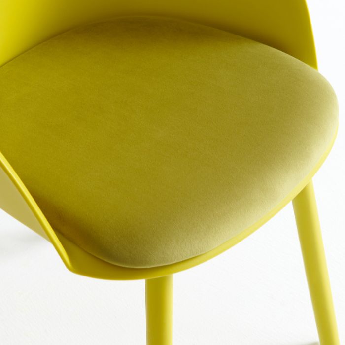 Plastic Scandinavian Style Dining Chair Dining Room Solid Back Chair with Arm Clearhalo ' kitchen&dining_furn' 'Dining Chairs' 'Dining Tables & Seating' 'dining_chair' 'Furniture' 'furniture_dining_chair' 'Kitchen & Dining Furniture' 'kitchen' 1200x1200_84b2c844-3d5e-406c-b68b-e12e647ffd92