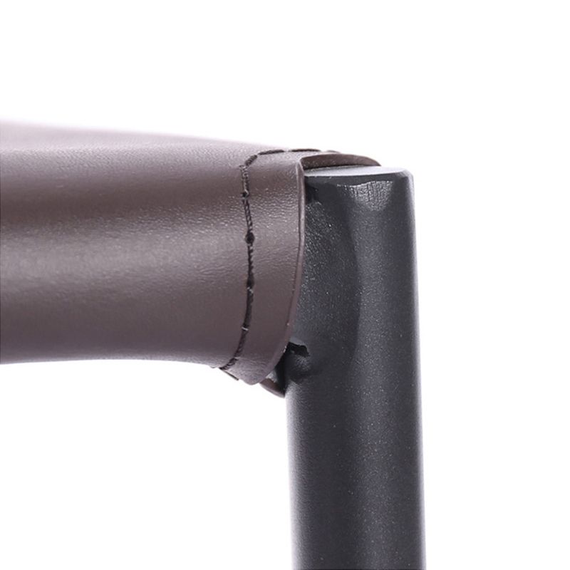 Chaises de salle à manger en cuir industriel chaises latérales sans bras avec des jambes en métal pour un usage domestique