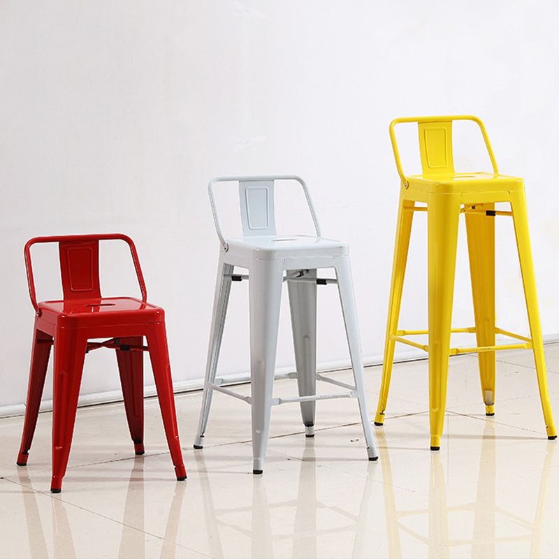 Industrial Footrest Iron Bar Stool Matte Finish Restaurant Stool Clearhalo 'Bar Furniture' 'Bar Stools' 'bar_stools' 'furn' 'furn_bar_stools' 'Furniture' 'furniture_bar_stools' 'Kitchen & Dining Furniture' 1200x1200_85024344-96fe-4c06-bce6-eab931884283