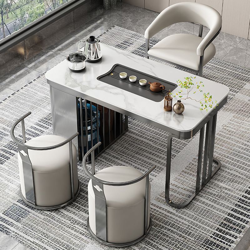 Moderne rugleuning armleuning kussenstoel met metalen basis voor eetkamer