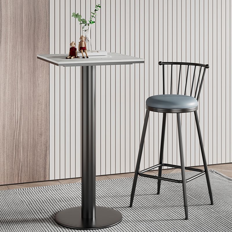 Ensemble de bar PCS 1/2/3/5 moderne avec table de pub carrée et tabourets métalliques pour la maison