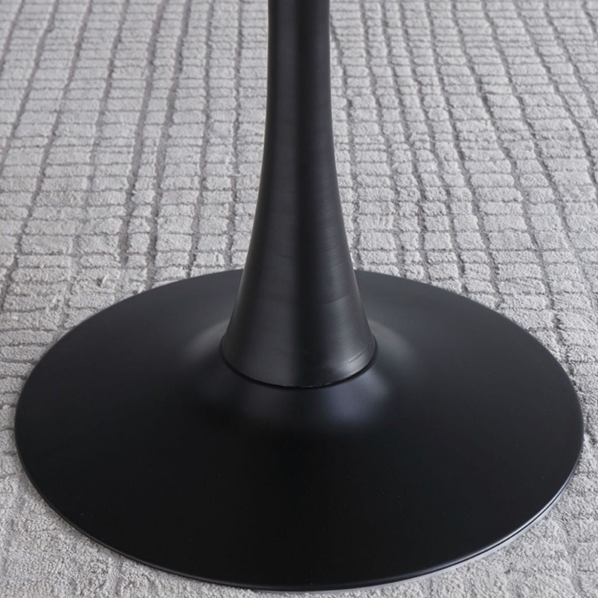 Modern Style Round Dining Table Sintered Stone Dinner Table with Tulip Base Clearhalo ' dining_table' 'Dining Tables & Seating' 'Dining Tables' 'furn' 'furn_dining_table' 'Furniture' 'furniture_dining_table' 'Kitchen & Dining Furniture' 'kitchen&dining_furn' 'kitchen' 'kitchen_dining_table' 1200x1200_86e90d1f-0c9a-4de0-bb52-0ed17e609582