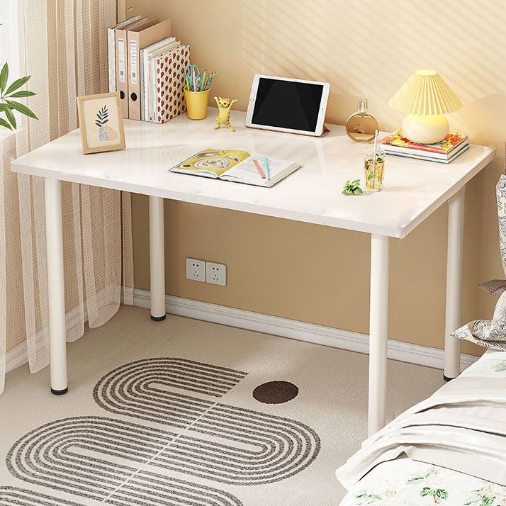 Scrivania rettangolare da ufficio glam di scrittura in legno con gambe metalliche