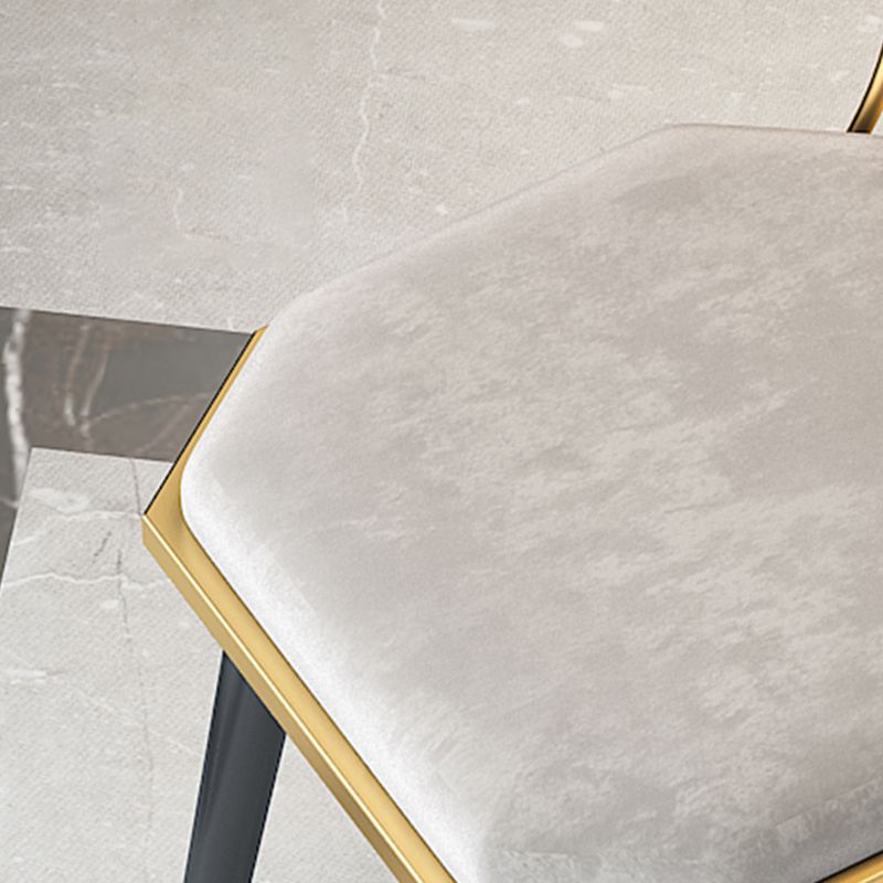 Sedia da pranzo in velluto in stile nordico sedie da pranzo in metallo per uso del ristorante
