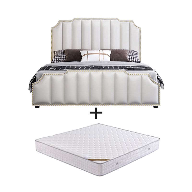 Luxe lederen bed beige gestoffeerd bedframe met nagellop -trim