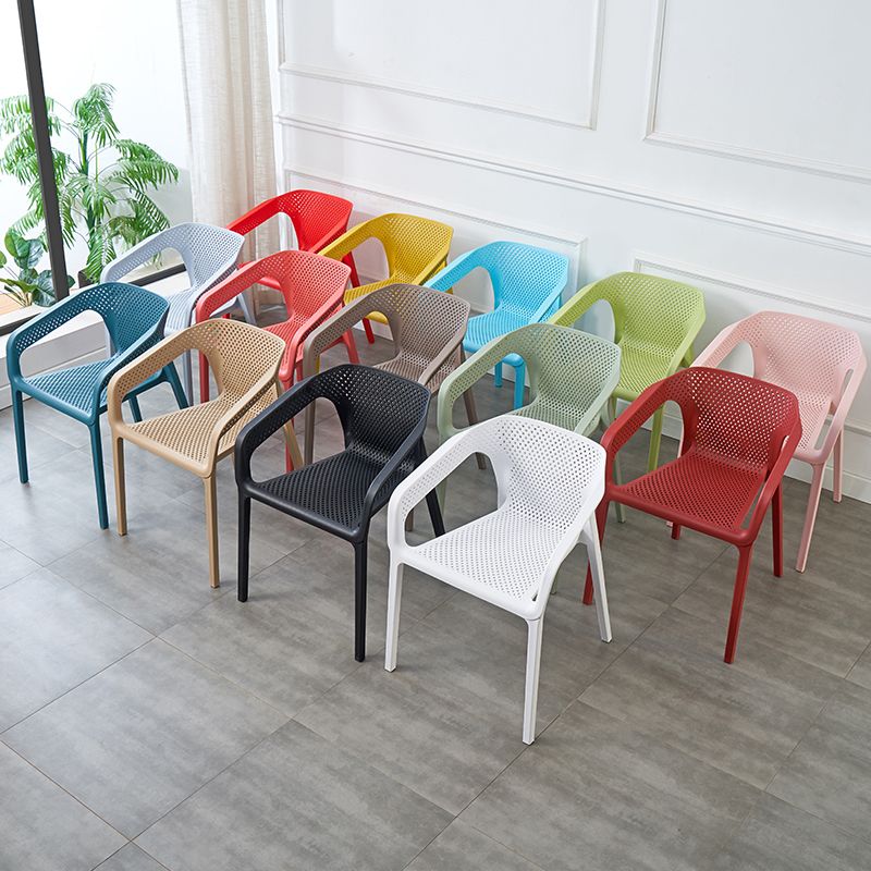 Modern Style Plastic Dining Arm Chair Stacking Dining Chair for Dining Room Clearhalo ' kitchen&dining_furn' 'Dining Chairs' 'Dining Tables & Seating' 'dining_chair' 'furn' 'furn_dining_chair' 'Furniture' 'furniture_dining_chair' 'Kitchen & Dining Furniture' 'kitchen' 1200x1200_875e1d73-c6d7-452d-beb0-60e68a428d11