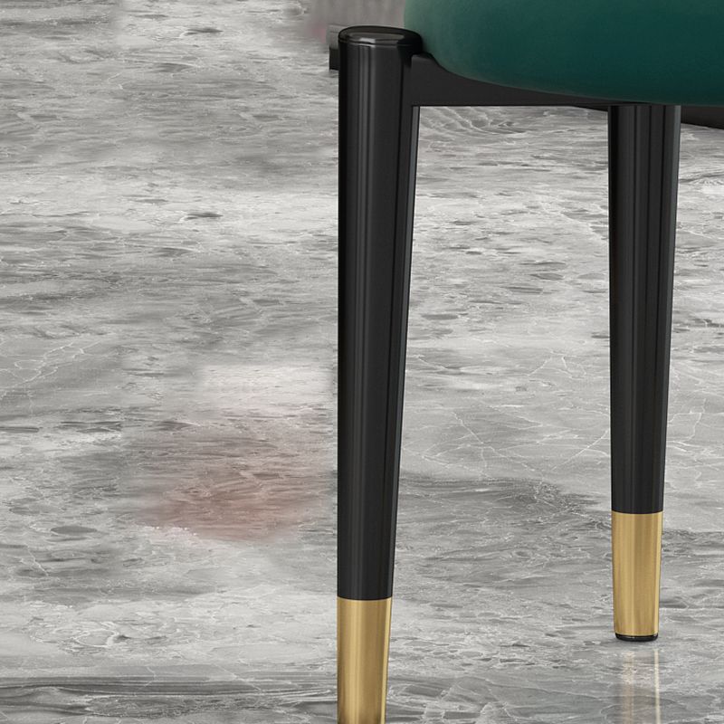 Estándar tapizado de cuero con falso otomano resistente al agua redonda contemporánea