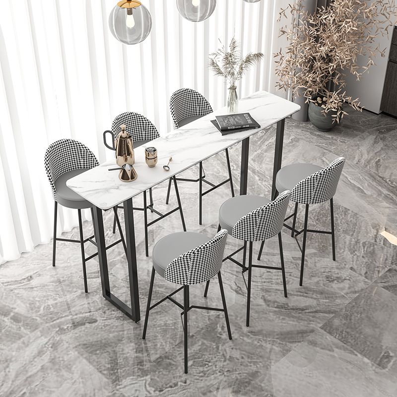 Industrial Bar Table Stone Top Carbon Steel Pedestal Bar Table Clearhalo 'Bar Furniture' 'Bar Tables' 'bar_tables' 'furn' 'furn_bar_tables' 'Furniture' 'Kitchen & Dining Furniture' 1200x1200_878e6668-c046-4a0a-9475-3015ade816a0