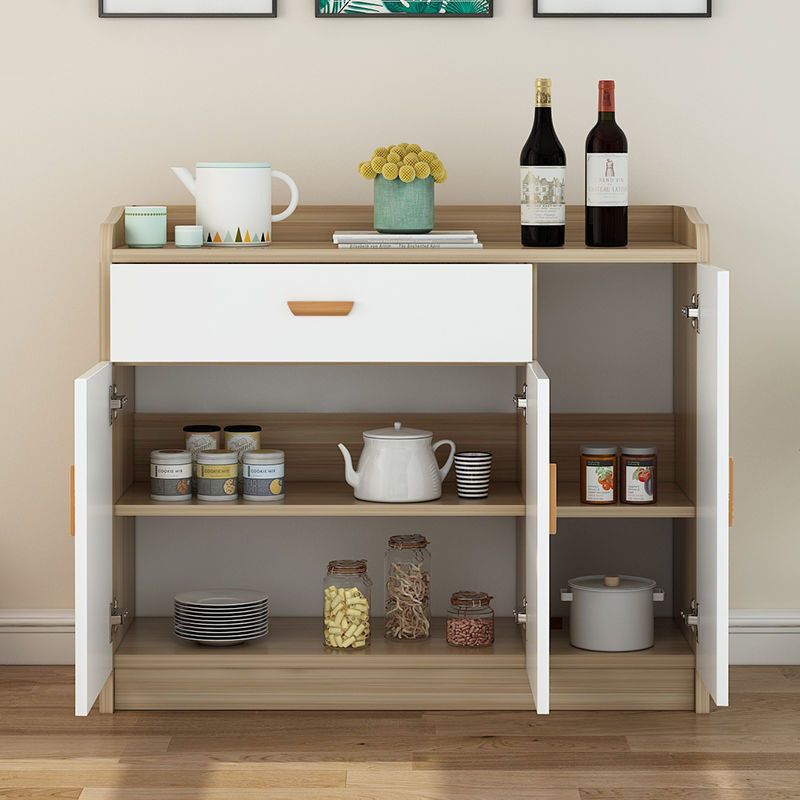 Sideboard in legno ingegnerizzato contemporaneo con porte e cassetti per sala da pranzo