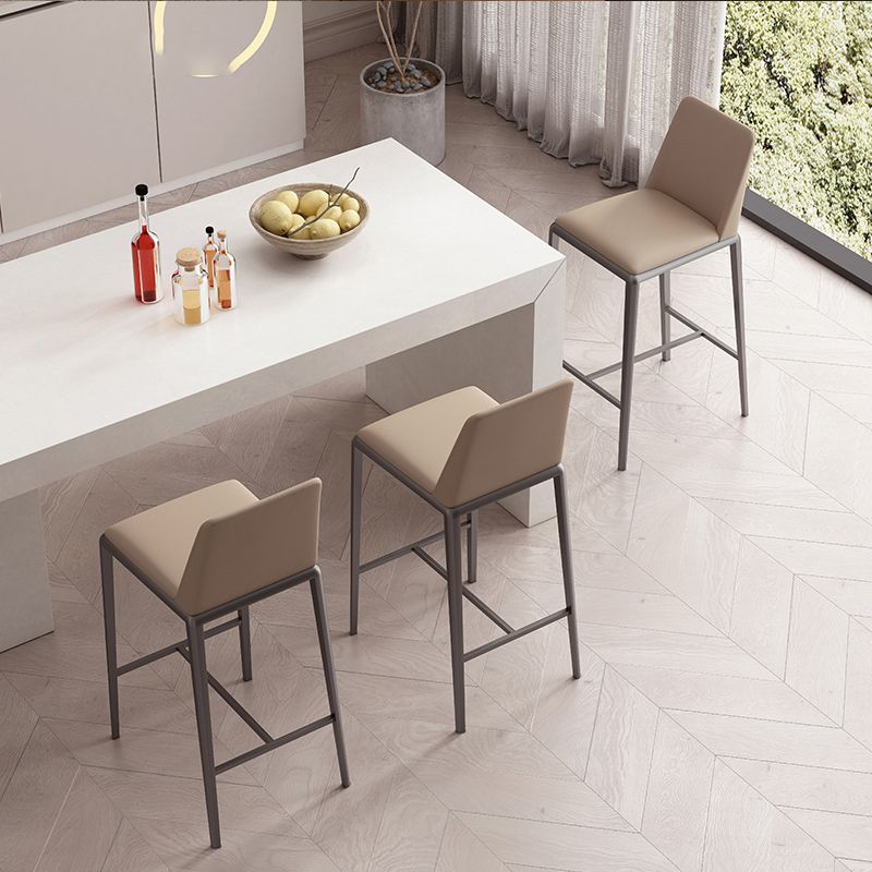 Tabourets de bar rembourrés tabourets à bascule bas du dos avec base en métal