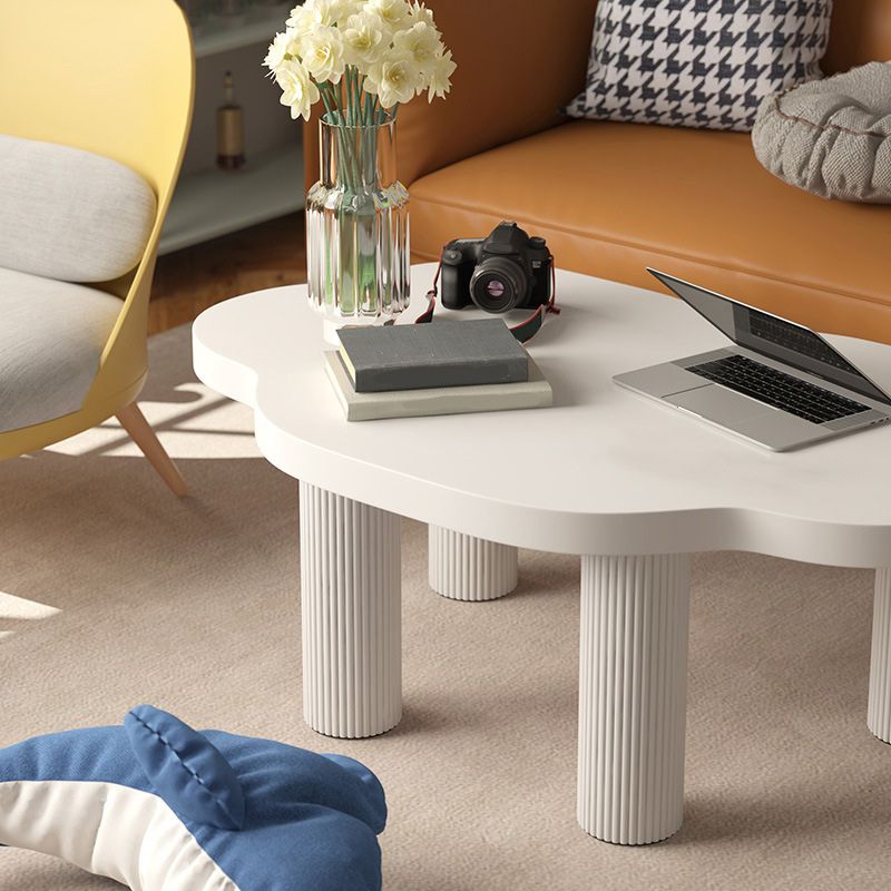 Contemporary White Coffee Cocktail Table Rectangle Wood Coffee Table Set Clearhalo 'Coffee & Accent Tables' 'Coffee Tables' 'coffee_tables' 'furn' 'furn_coffee_tables' 'Furniture' 'Living Room Furniture' 1200x1200_887873a6-1f04-494d-843e-6aa319615ae0