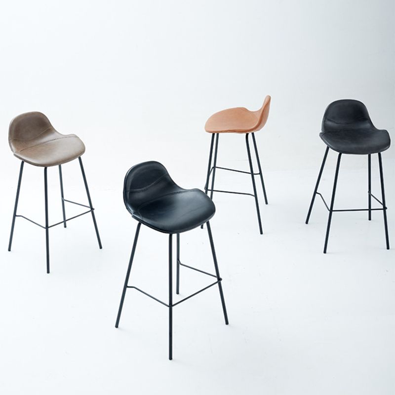 Taburete de bar moderno con respaldo, taburete de hierro con cojín de cuero para comedor