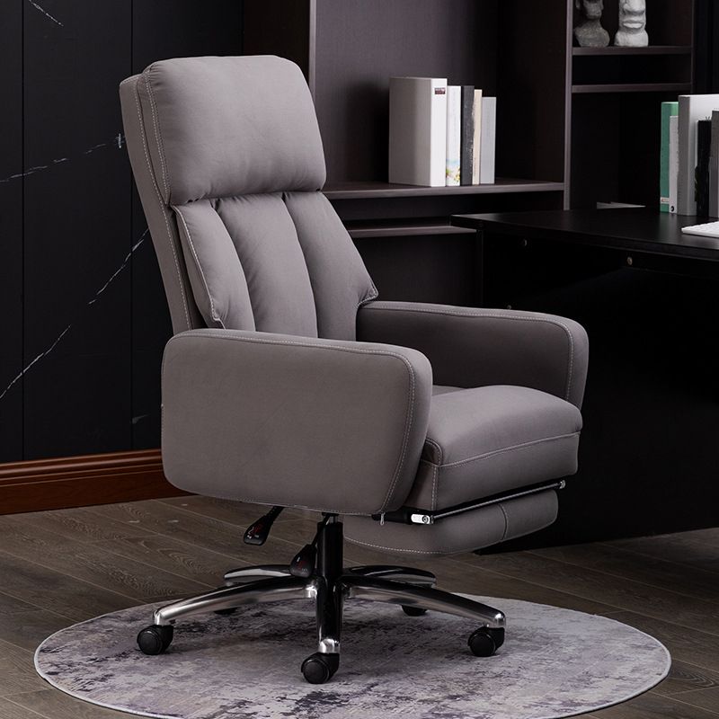 Fauteuil de direction moderne sans bras, repose-pieds inclus, chaise de direction pour le bureau
