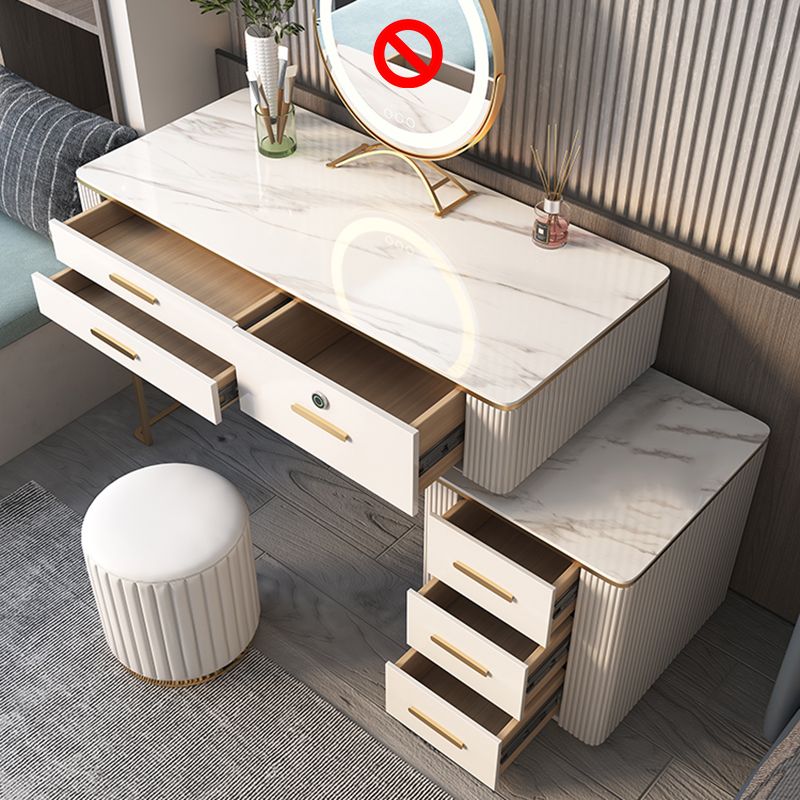 Tavolo da toeletta da toeletta per trucco in legno glam con cassetto