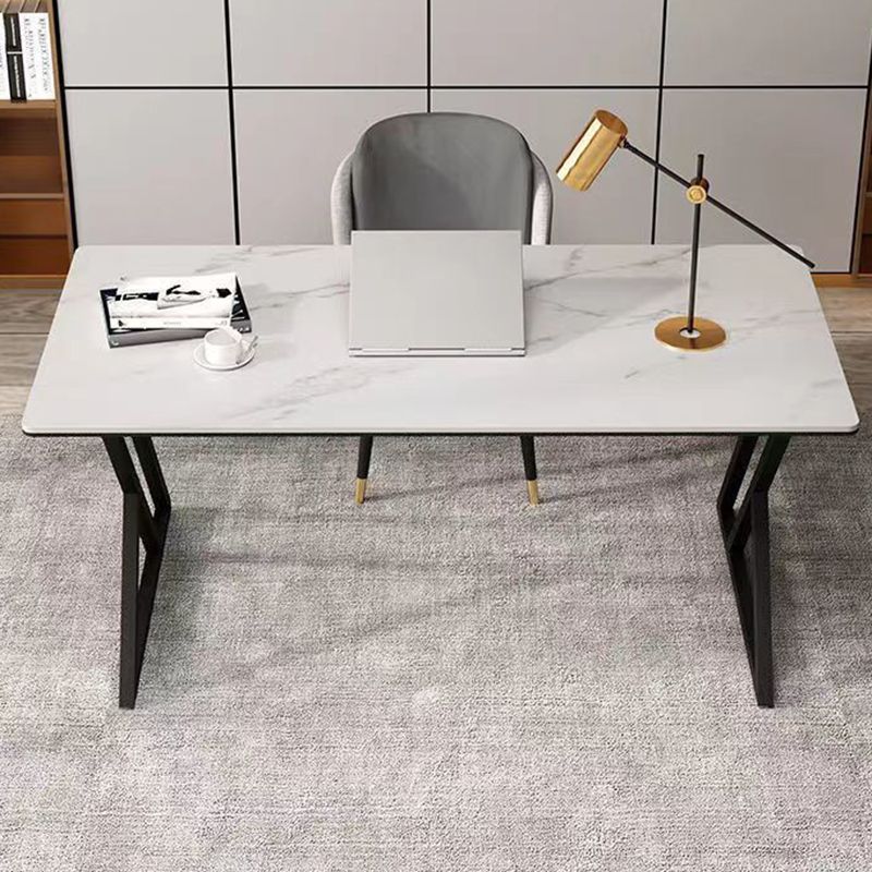 Rechteckiger Industrial Office Desk Antique Finish Computer Desk mit Metallbeinen