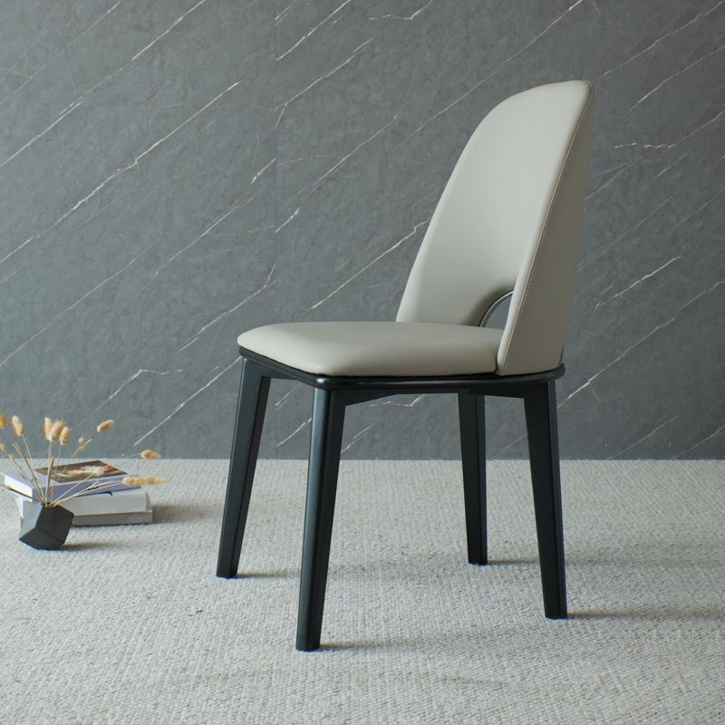 工業用ホーム屋内椅子ソリッドウッドレッグダイニングアームレスチェア