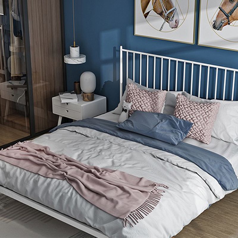 Letto a legna in metallo da 78 pollici rettangolare con testiera, moderno giorno di giorno