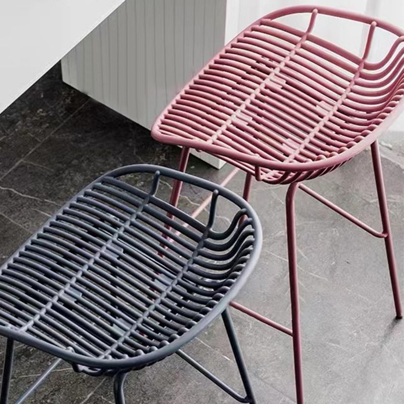Contemporary Metal Bar Stool Plastic Counter Stools for Home Use Clearhalo 'Bar Furniture' 'Bar Stools' 'bar_stools' 'furn' 'furn_bar_stools' 'Furniture' 'Kitchen & Dining Furniture' 1200x1200_8a5b57b1-1164-4225-9434-01df76f36091