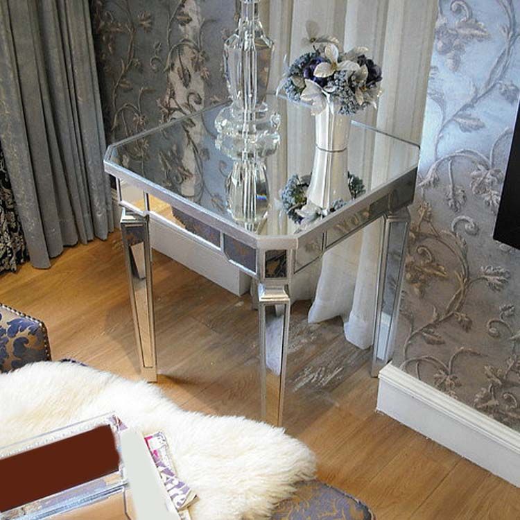 Modern de 25.6 "de altura 4 patas Mesa de vidrio cuadrada Top de vidrio superior