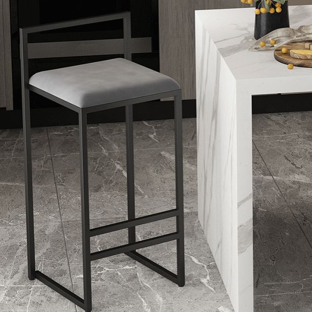 Contemporary Bar and Counter Stool Low Back Stool with Sled Base Clearhalo 'Bar Furniture' 'Bar Stools' 'bar_stools' 'furn' 'furn_bar_stools' 'Furniture' 'furniture_bar_stools' 'Kitchen & Dining Furniture' 1200x1200_8b0421ea-7666-4a27-acbc-3dff50a13b95