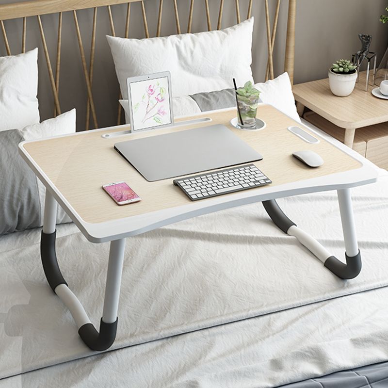 Contemporary Engineered Wood Writing Desk Bedroom Office Desk with Legs Clearhalo 'furn' 'furn_office_desk' 'Furniture' 'Office Desks' 'Office Furniture' 'office_desk' 1200x1200_8b1d2e5a-8356-41b8-9947-46cc1a8c31a5