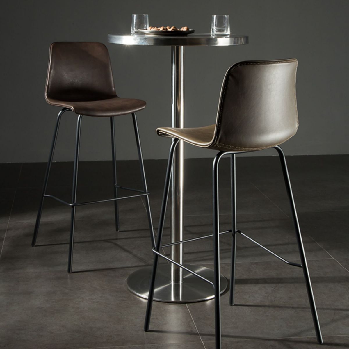 Contemporary Style Low Back Upholstered Bar Stool with Metal Legs Clearhalo 'Bar Furniture' 'Bar Stools' 'bar_stools' 'furn' 'furn_bar_stools' 'Furniture' 'Kitchen & Dining Furniture' 1200x1200_8b4ca63a-4a4c-4102-b126-4f2896ea5e1a