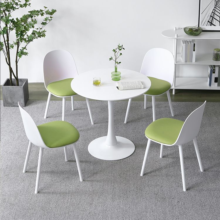 Tavolo da pranzo in legno rotondo minimalista con stile tulipano per 4 persone