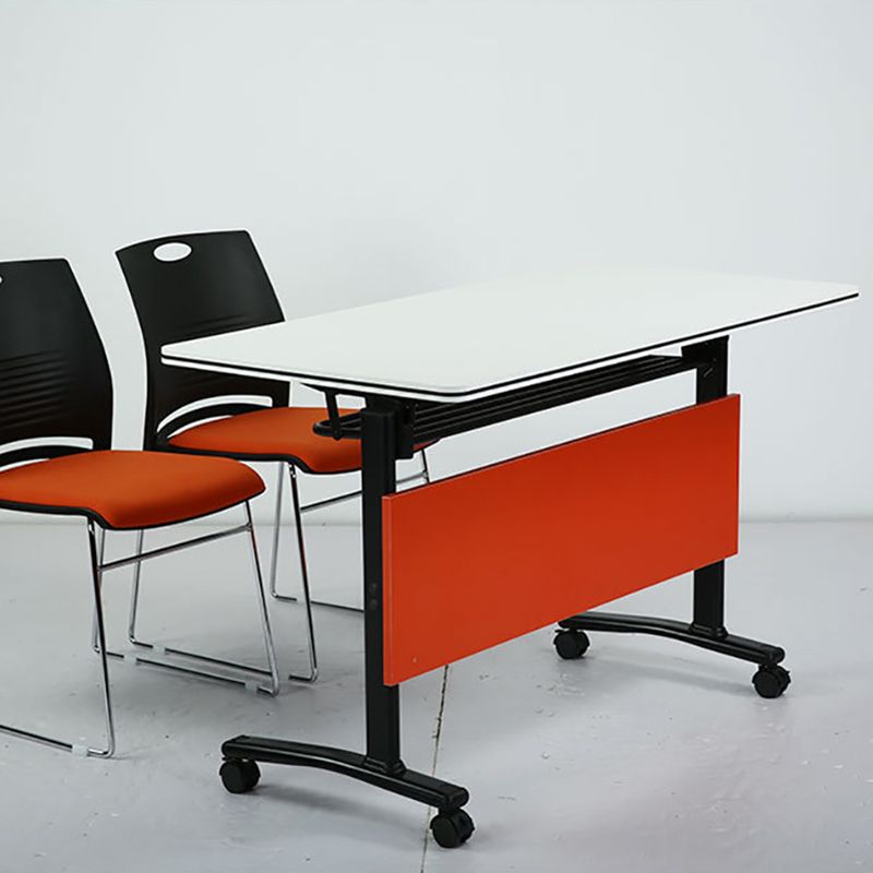 Eigentijds schrijfbureau voor kantoor 30 "H rechthoekig bureau met caster wielen