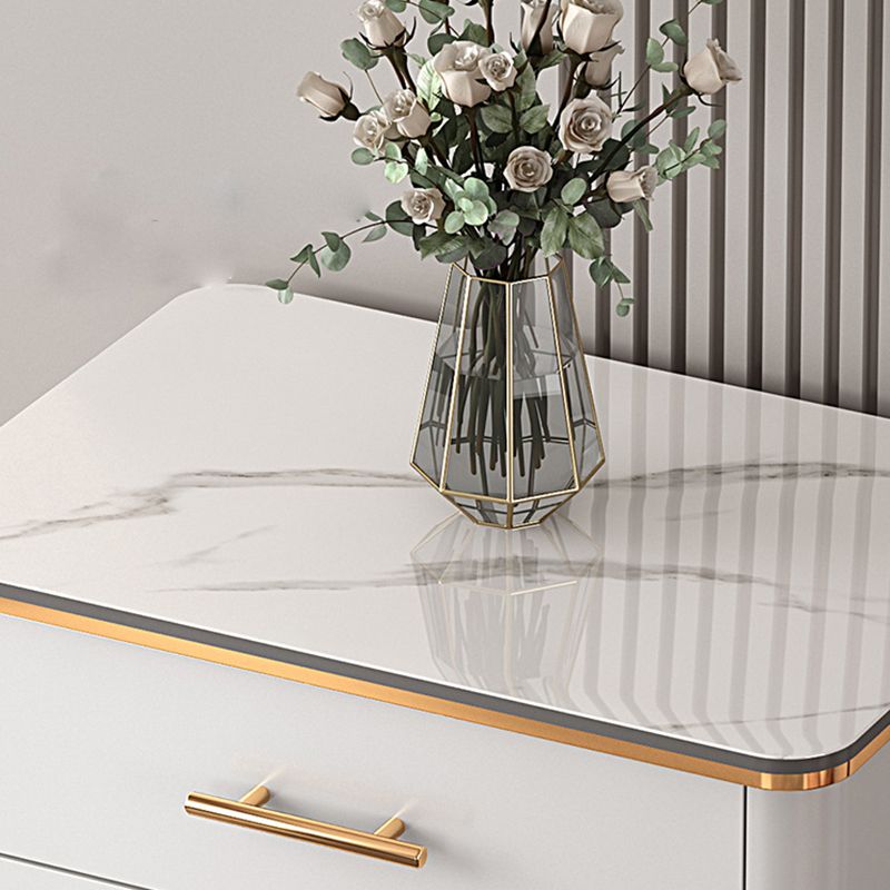 Cassa di accento di legno contemporaneo con gambe dritte 15,74 ".