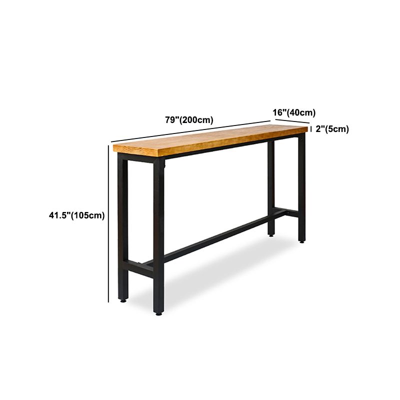 Tavolo da bar in legno a pino a pino a pino a pino in legno a pino.