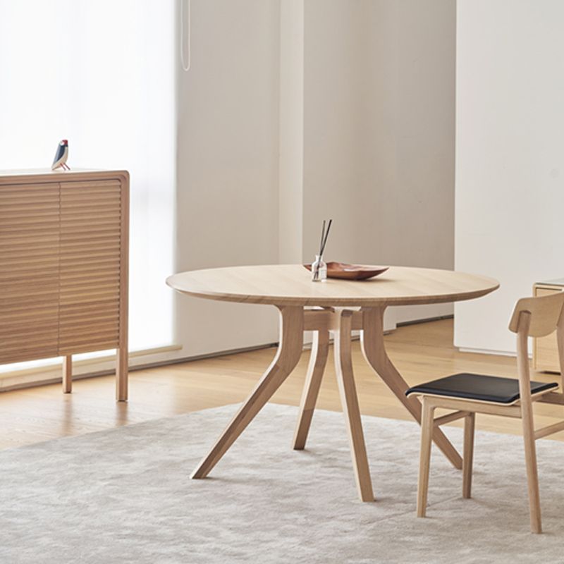 Natural Round Table Wooden Dining Room Kitchen Home Furniture with 4 Legs Clearhalo 'Dining Tables & Seating' 'Dining Tables' 'dining_table' 'furn' 'furn_dining_table' 'Furniture' 'Kitchen & Dining Furniture' 1200x1200_8c351619-965d-494a-843a-5aa82d985f0b